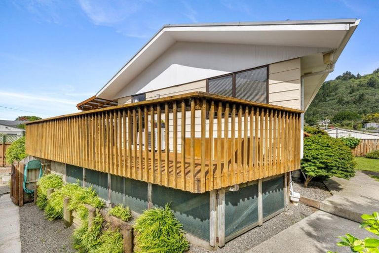 Photo of property in 1a Leicester Street, Picton, 7220