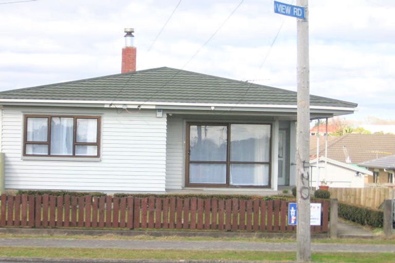 Photo of property in 25 Ingram Street, Papakura, 2110