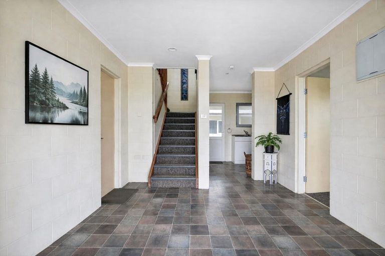 Photo of property in 204a Tai Road, Opunake, 4681