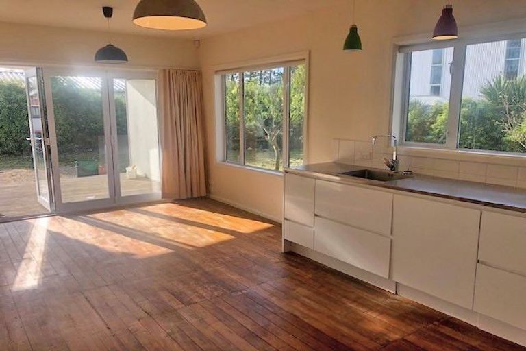 Photo of property in 75a Main Street, Oxford, 7430