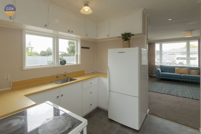 Photo of property in 47 Leicester Avenue, Tamatea, Napier, 4112