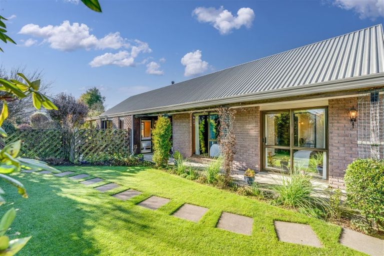 Photo of property in 49 Sabys Road, Halswell, Christchurch, 8025