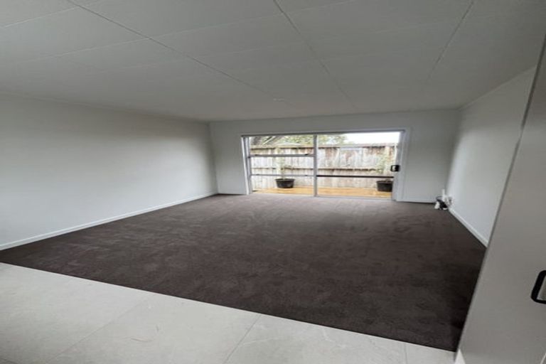 Photo of property in 2 Chester Avenue, Greenhithe, Auckland, 0632