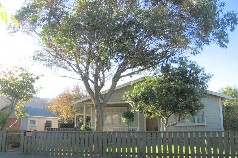 Photo of property in 11 Valentine Street, Alicetown, Lower Hutt, 5010