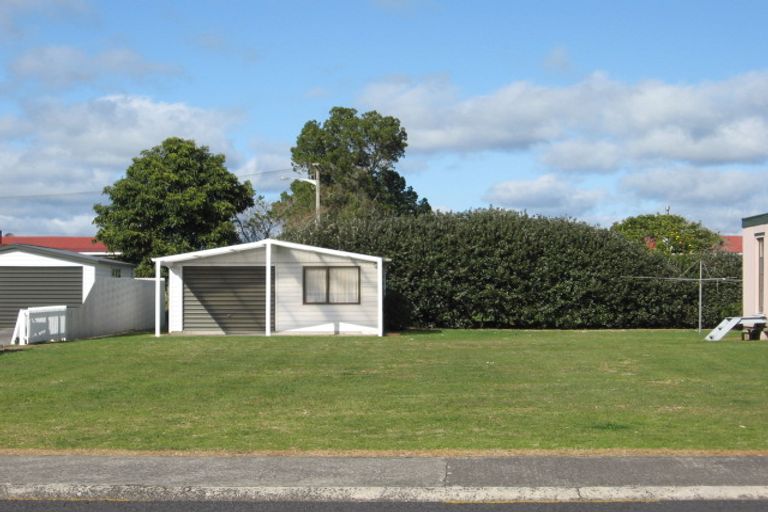 Photo of property in 20 Lee Street, Whitianga, 3510