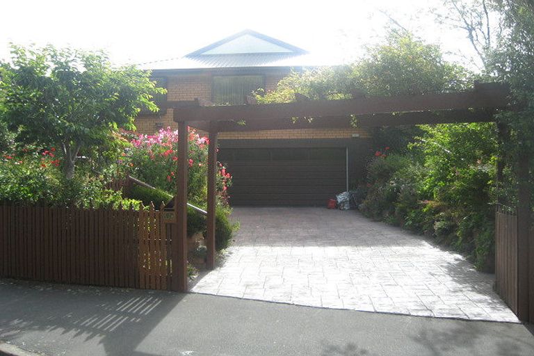Photo of property in 95a Eastern Terrace, Beckenham, Christchurch, 8023