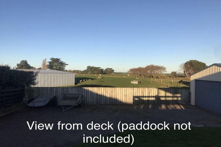 Photo of property in 13 Oturi Road, Waverley, 4510