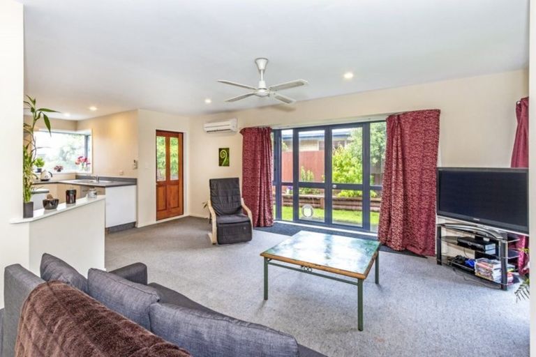 Photo of property in 25 Seascape Gardens, Bromley, Christchurch, 8062