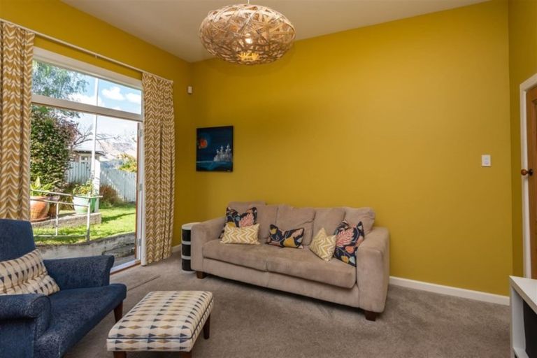 Photo of property in 32 Simeon Quay, Lyttelton, 8082