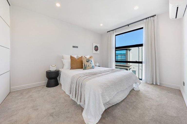 Photo of property in 48a Killarney Street, Takapuna, Auckland, 0622