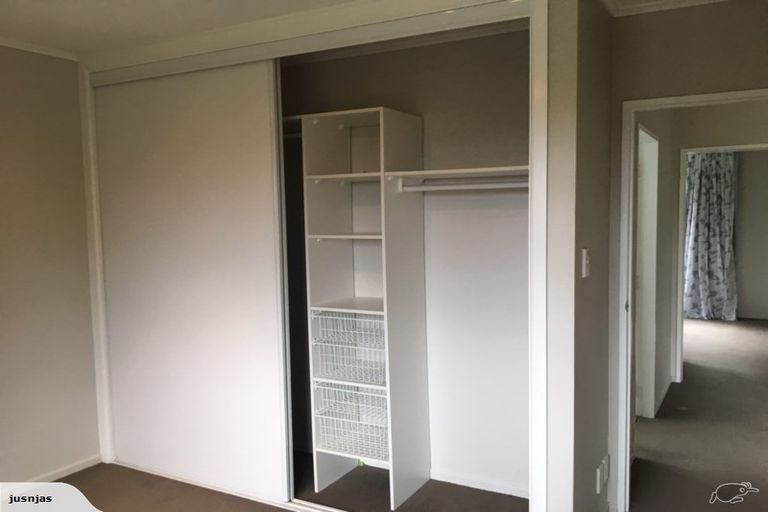 Photo of property in 4/49 Maungaraki Road, Korokoro, Lower Hutt, 5012