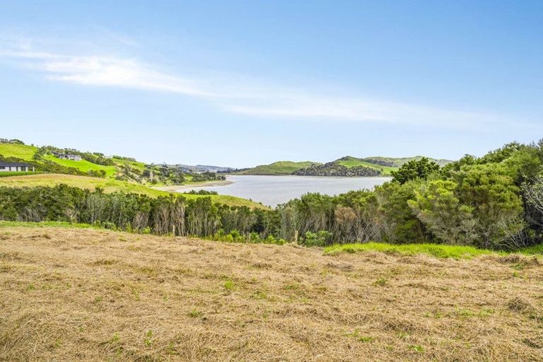 Photo of property in 51 Hinamoki Drive, Kaiwaka, 0573