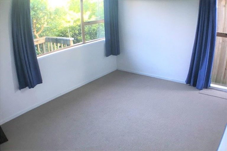 Photo of property in 4/165 Birkenhead Avenue, Birkenhead, Auckland, 0626