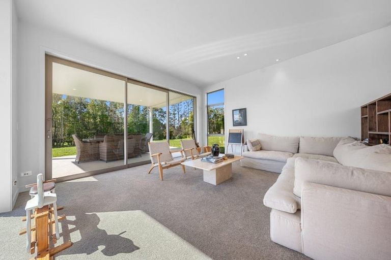 Photo of property in 121a Pomona Road, Kumeu, 0891