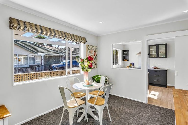 Photo of property in 2/32 Hurley Road, Paraparaumu Beach, Paraparaumu, 5032