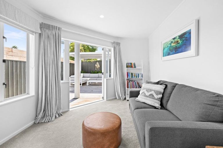 Photo of property in 5 Gardiner Street, Westshore, Napier, 4110