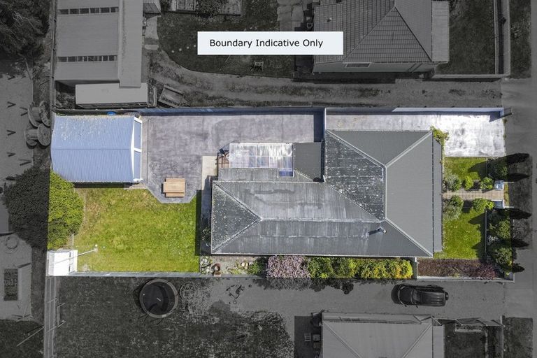 Photo of property in 16 Raymond Street, West End, Timaru, 7910