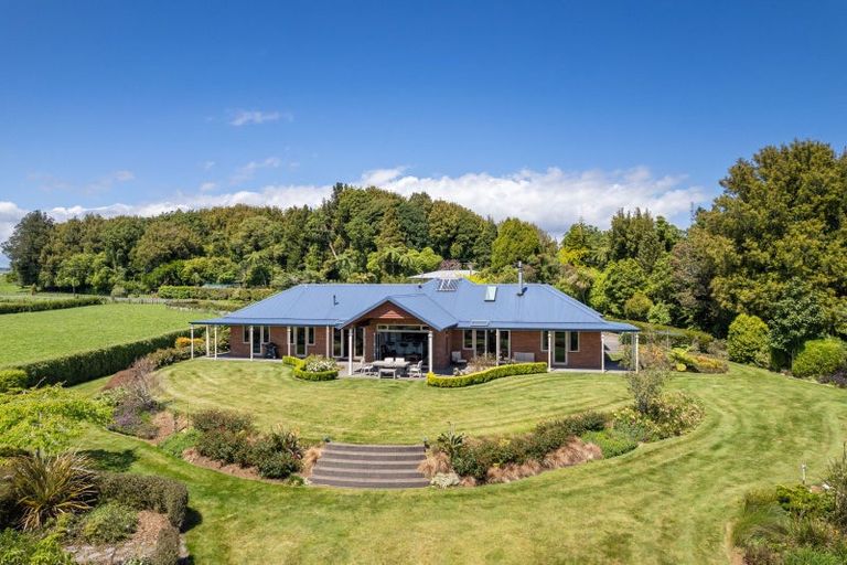 Photo of property in 111 Hurworth Road, Hurworth, New Plymouth, 4371