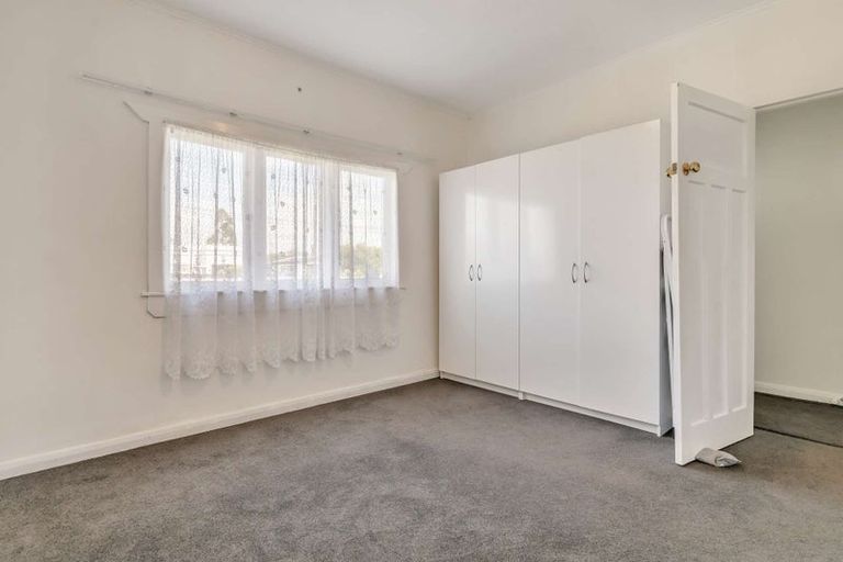 Photo of property in 11 Tawa Street, Edgecumbe, 3120