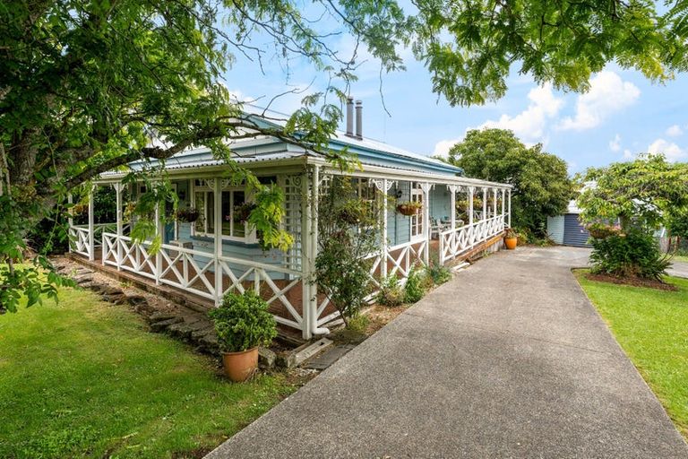 Photo of property in 100 George Street, Hikurangi, 0114