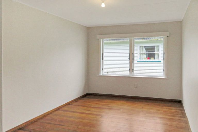 Photo of property in 46 Karaka Street, Wainuiomata, Lower Hutt, 5014