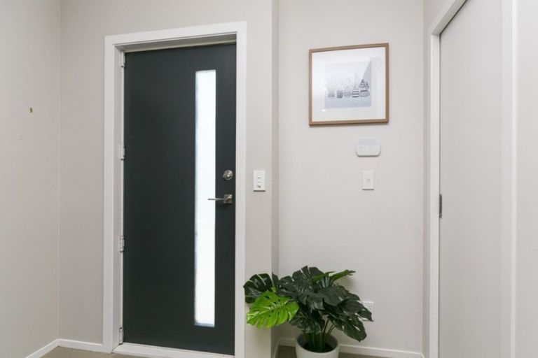 Photo of property in 46a Parkvale Road, Karori, Wellington, 6012