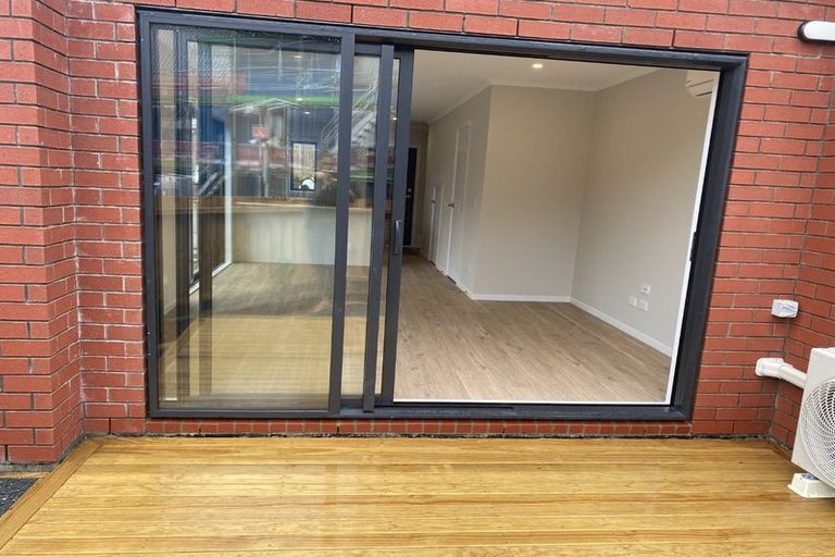 Photo of property in 42/125b Metcalfe Road, Ranui, Auckland, 0612