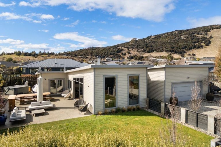 Photo of property in 120 Rob Roy Lane, Wanaka, 9305