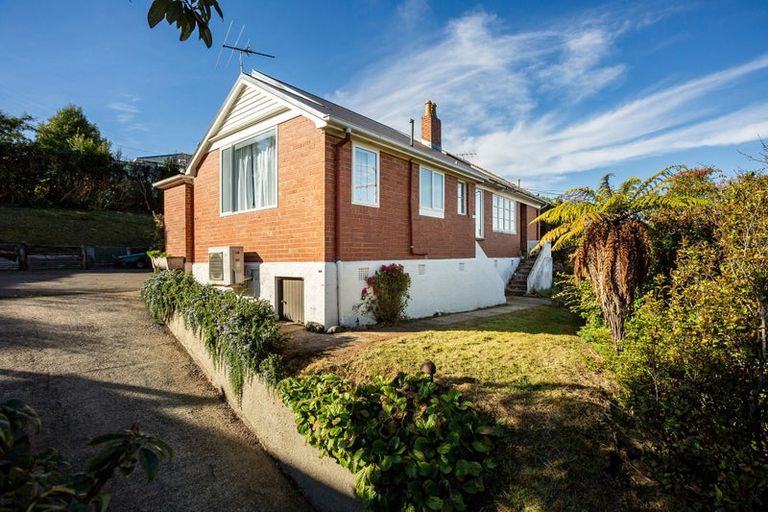 Photo of property in 252 Taieri Road, Wakari, Dunedin, 9010
