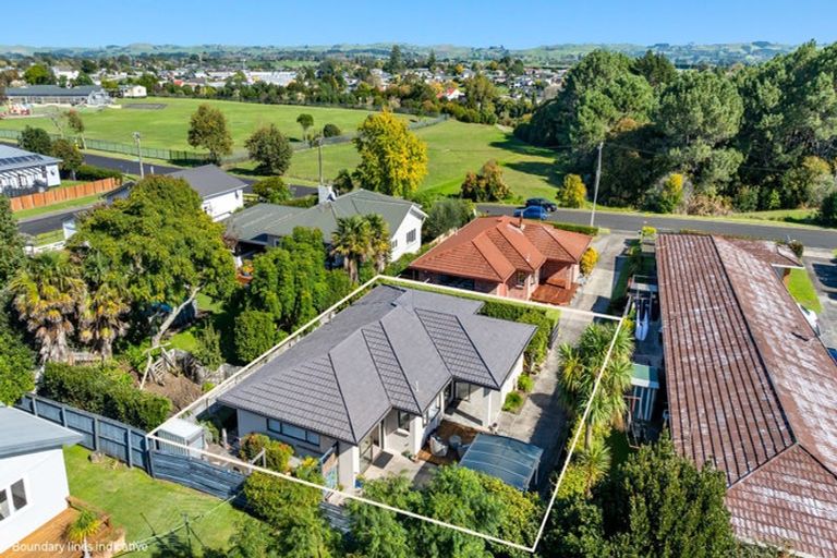 Photo of property in 29b View Road, Waiuku, 2123