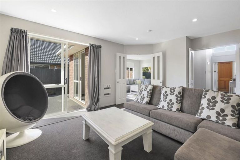 Photo of property in 38 Forest Drive, Parklands, Christchurch, 8083