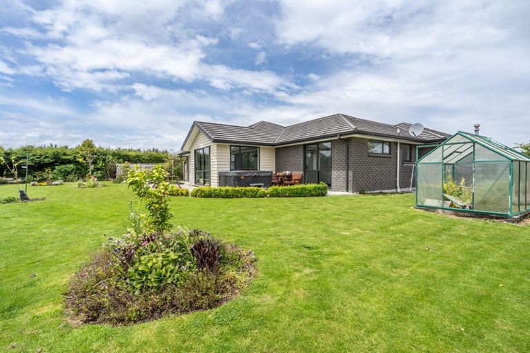 Photo of property in 237 Steel Road, Lorneville, Invercargill, 9874