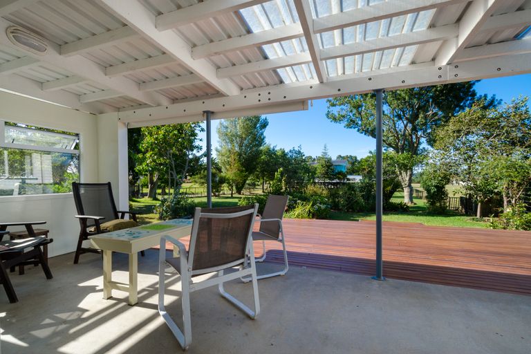 Photo of property in 44 Puriri Road, Whenuapai, Auckland, 0618