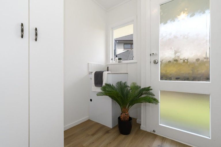 Photo of property in 394a Devonport Road, Tauranga South, Tauranga, 3112