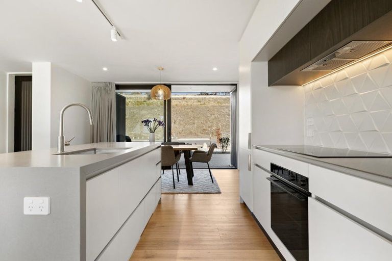 Photo of property in 16 Station Bay Rise, Lake Tekapo, 7999