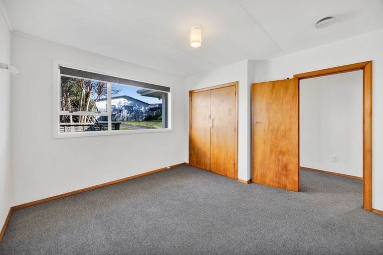 Photo of property in 3a Waimea Street, Westown, New Plymouth, 4310