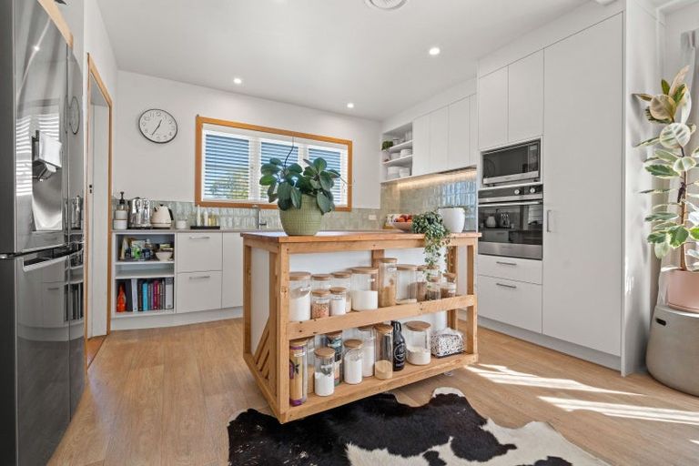 Photo of property in 76 Kuripuni Street, Kuripuni, Masterton, 5810