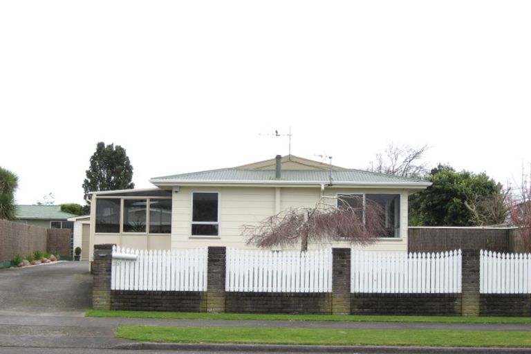 Photo of property in 39 Sunnyvale Street, Bell Block, New Plymouth, 4312