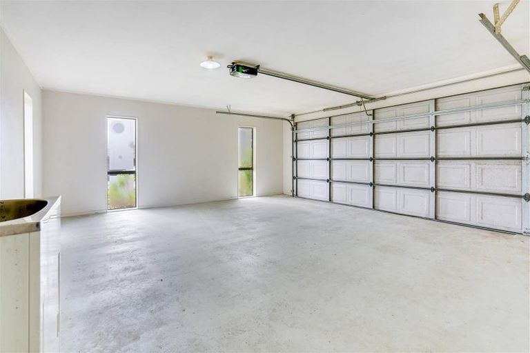 Photo of property in 5 Les Marston Place, Pukekohe, 2120