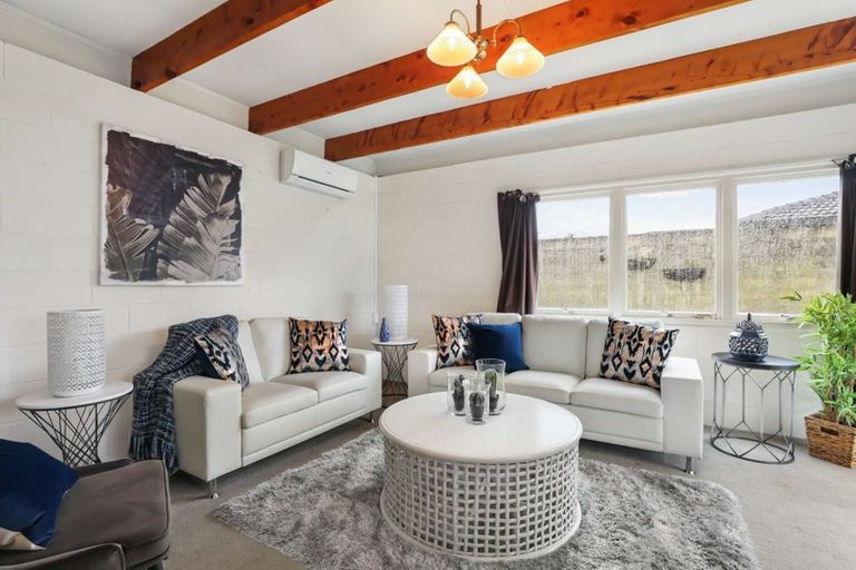 Photo of property in 5a Youngs Road, Papakura, 2110