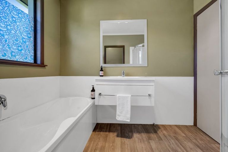 Photo of property in 1257 Mangorei Road, Mangorei, New Plymouth, 4371