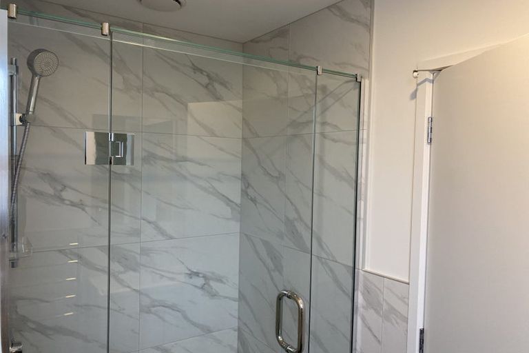 Photo of property in 28a Koromiko Street, New Lynn, Auckland, 0600