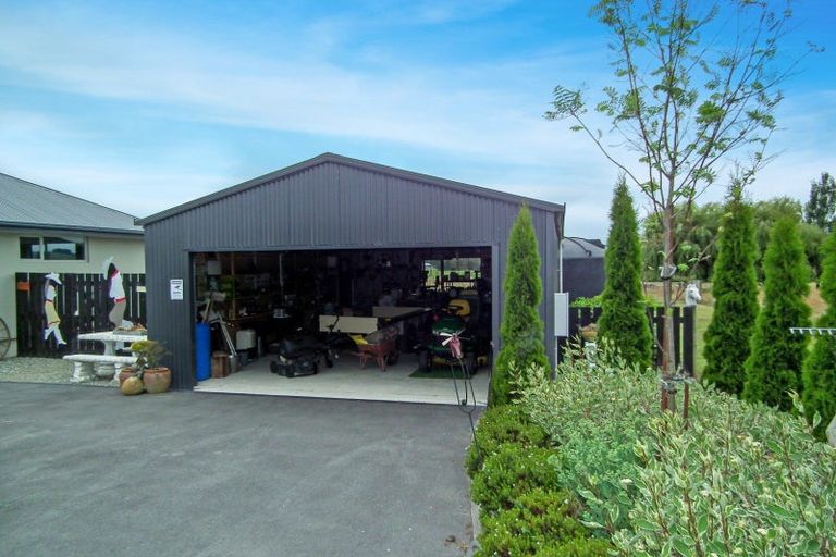 Photo of property in 290 Parsons Road, Weston, Oamaru, 9491