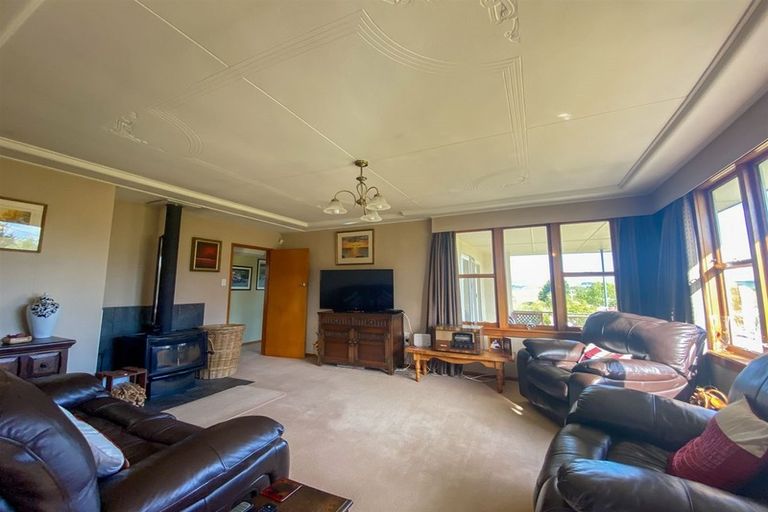 Photo of property in 25 Main Road, Maheno, Oamaru, 9495