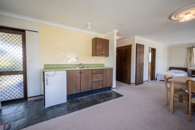 Photo of property in 2 Hart Place, Bridge Hill, Alexandra, 9320