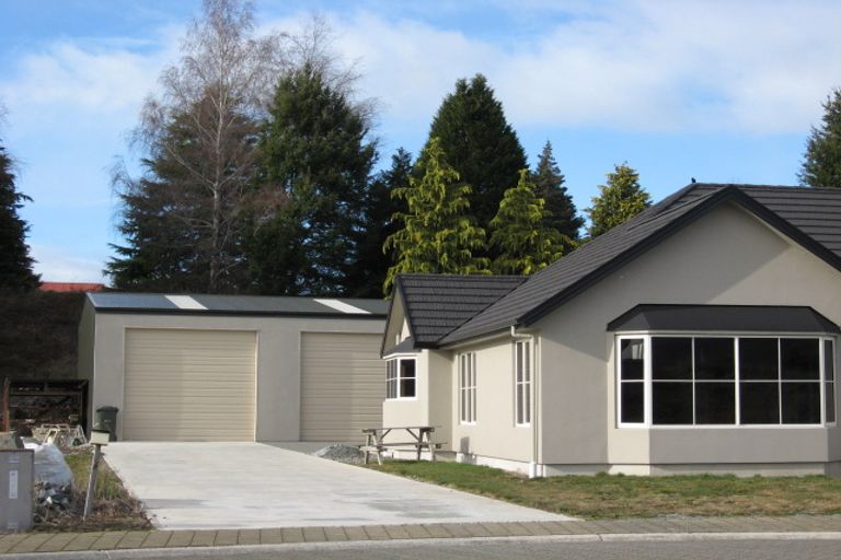 Photo of property in 12 Dalhousie Place, Te Anau, 9600