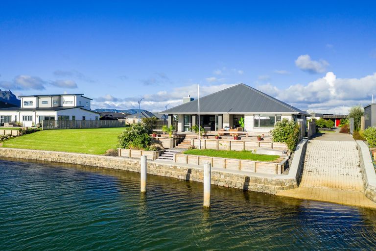 Photo of property in 40 Mariners Haven, One Tree Point, 0118