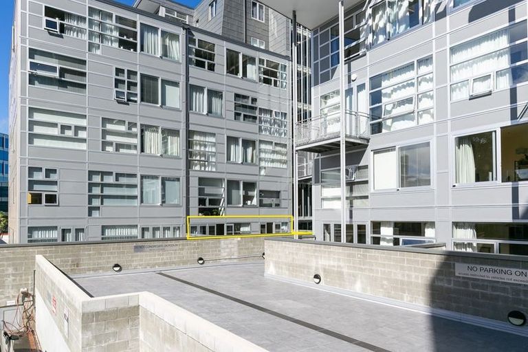 Photo of property in St Pauls Apartments, 3/43 Mulgrave Street, Thorndon, Wellington, 6011