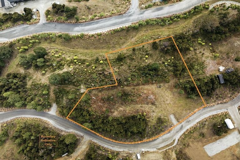 Photo of property in 19 Haast Eagle Road, Mount Creighton, 9371