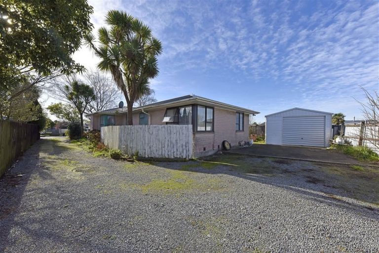 Photo of property in 4 Aldgate Street, Redwood, Christchurch, 8051